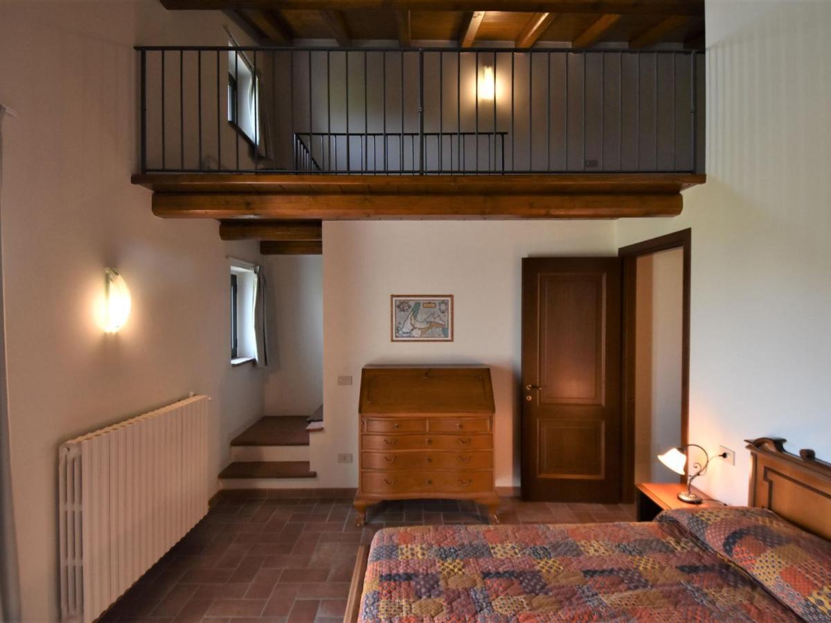 Apartment La Corte Bricca - Trilo B By Interhome Castana  外观 照片